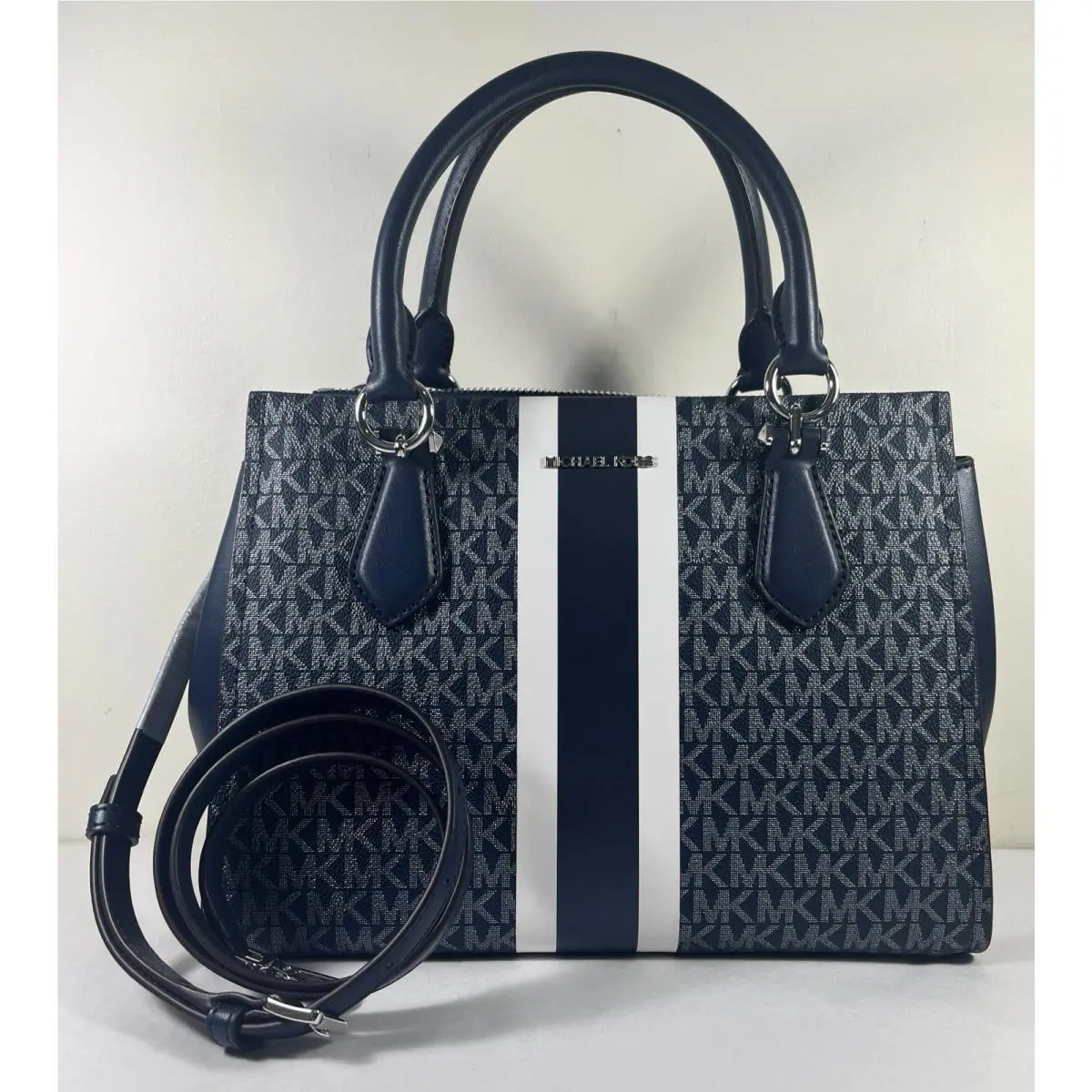 Michael Kors Marilyn MK Signature Navy Multi Medium Satchel Shoulder