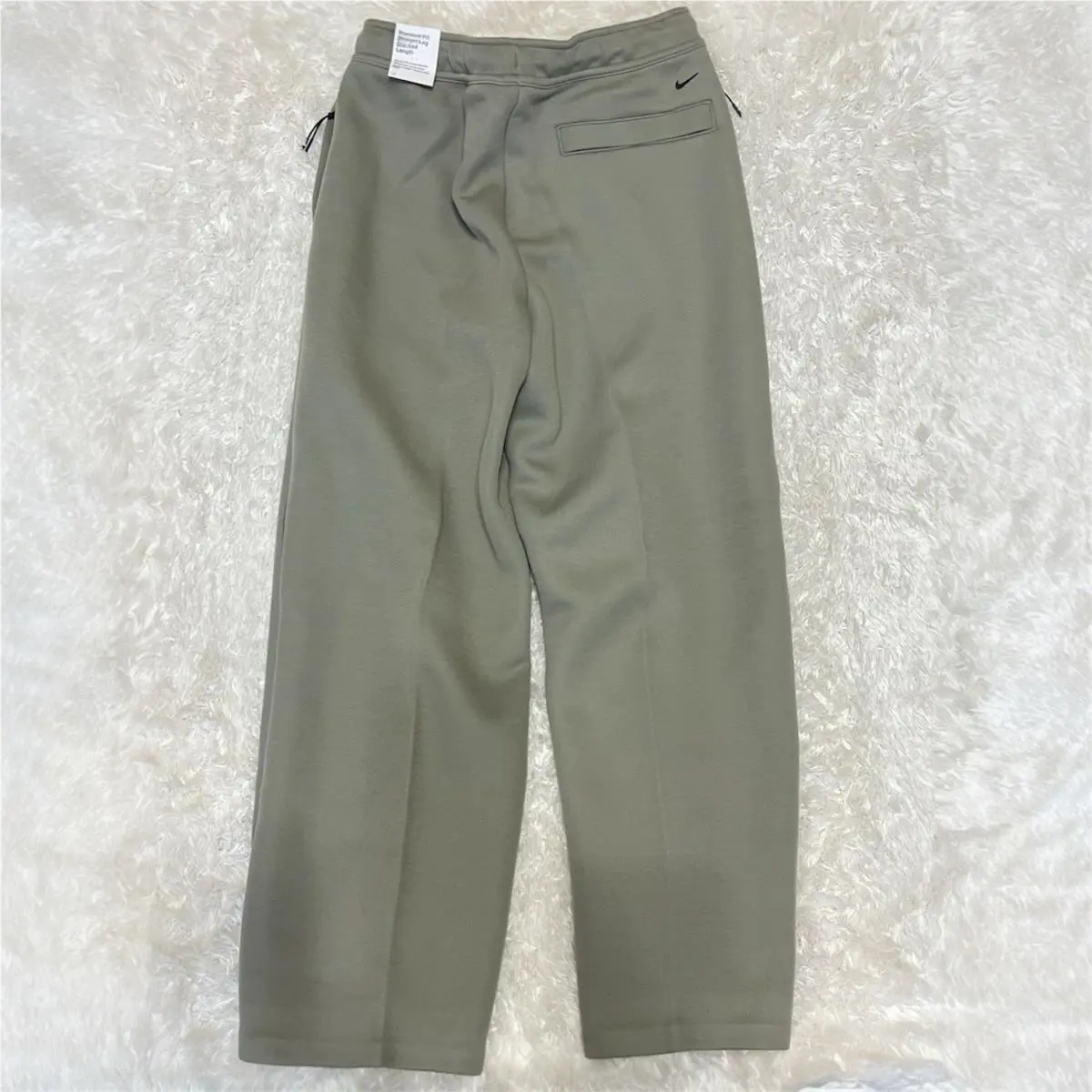 Nike clothing - HJ0695320 - HJ0695320 - Green (UPC: 0197860044777) 1
