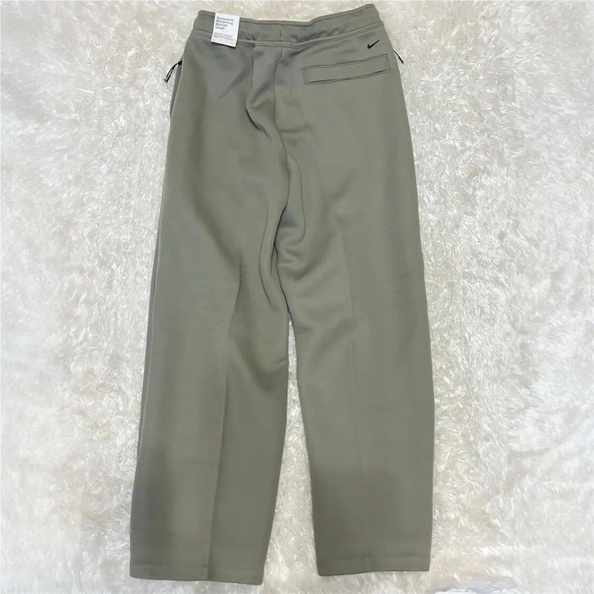 Nike clothing - HJ0695320 - HJ0695320 - Green (UPC: 0197860044777) 1