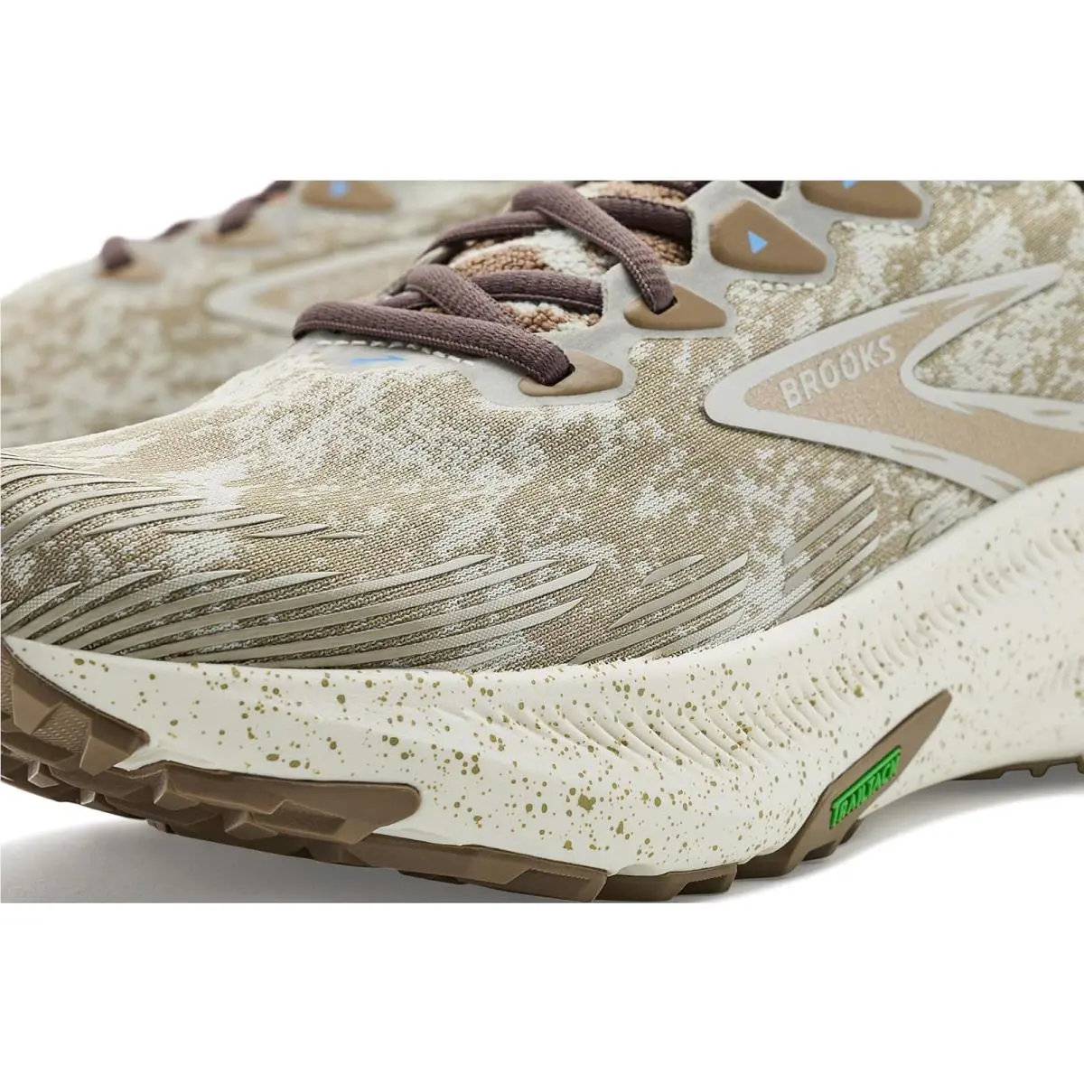 Brooks shoes - Coconut/Bluewash/Skywriting 24