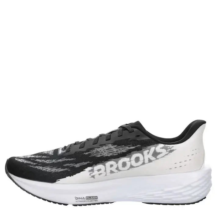 Brooks shoes - Brooks Revel - Revel - Black 8