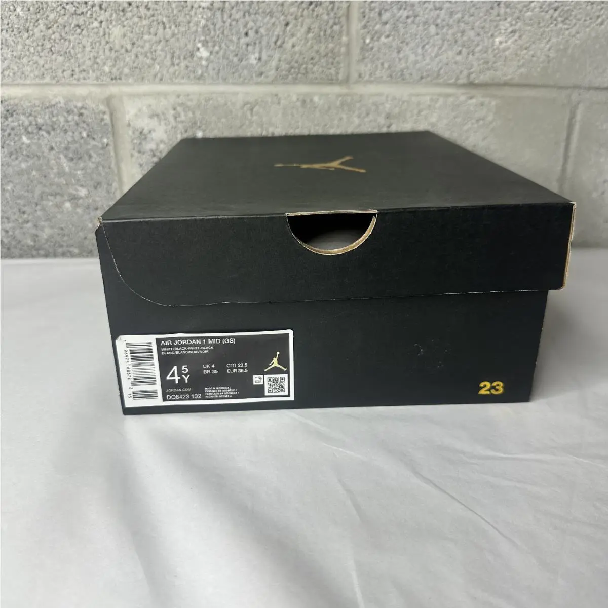 Nike shoes - Air Jordan 1 - Air - DQ8423-132 - White 4