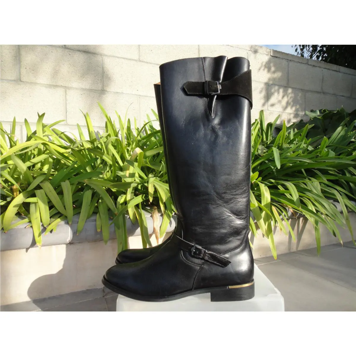 Golden Goose shoes - Distressed Black 0