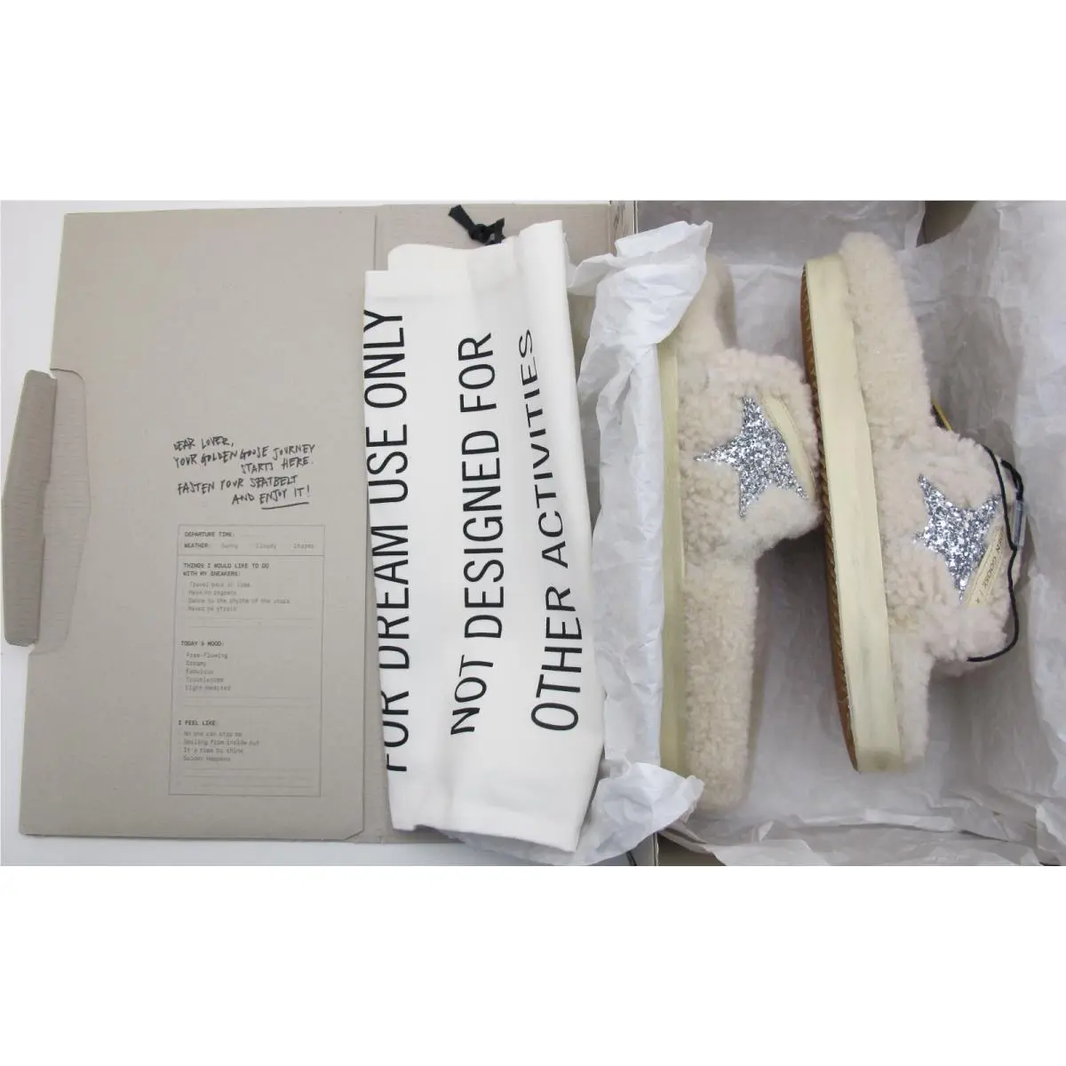 Golden Goose shoes - GWF00200.F002844.15260 - GWF00200F00284415260 - Beige (UPC: 8050235224421) 0
