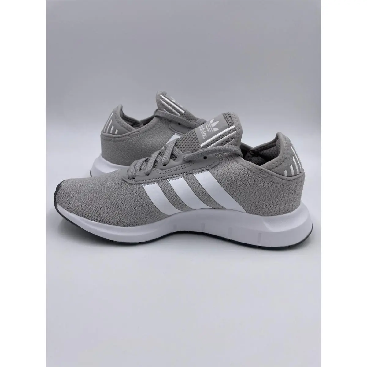 Adidas shoes - adidas Swift Run - Swift Run - White 0