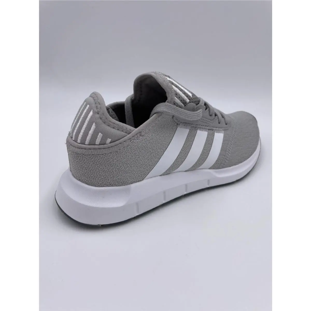 Adidas shoes - adidas Swift Run - Swift Run - White 5