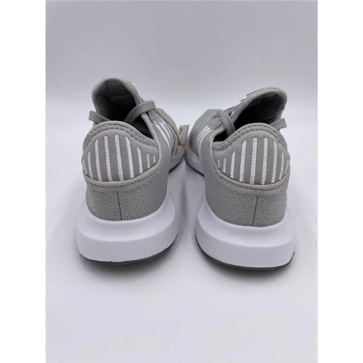 Adidas shoes - adidas Swift Run - Swift Run - White 10