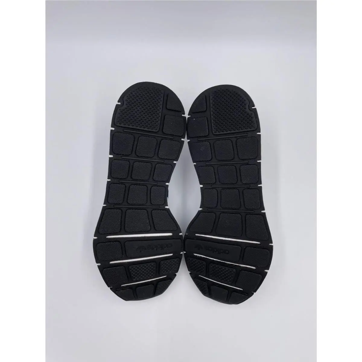 Adidas shoes - adidas Swift Run - Swift Run - White 12