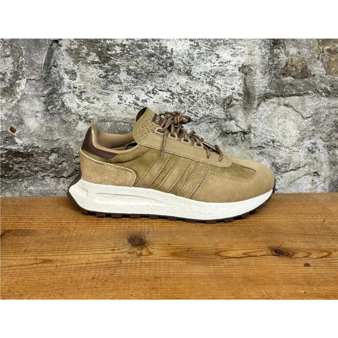 Adidas Originals Retropy E5 Suede Cardboard/aluminum/brown GX9502