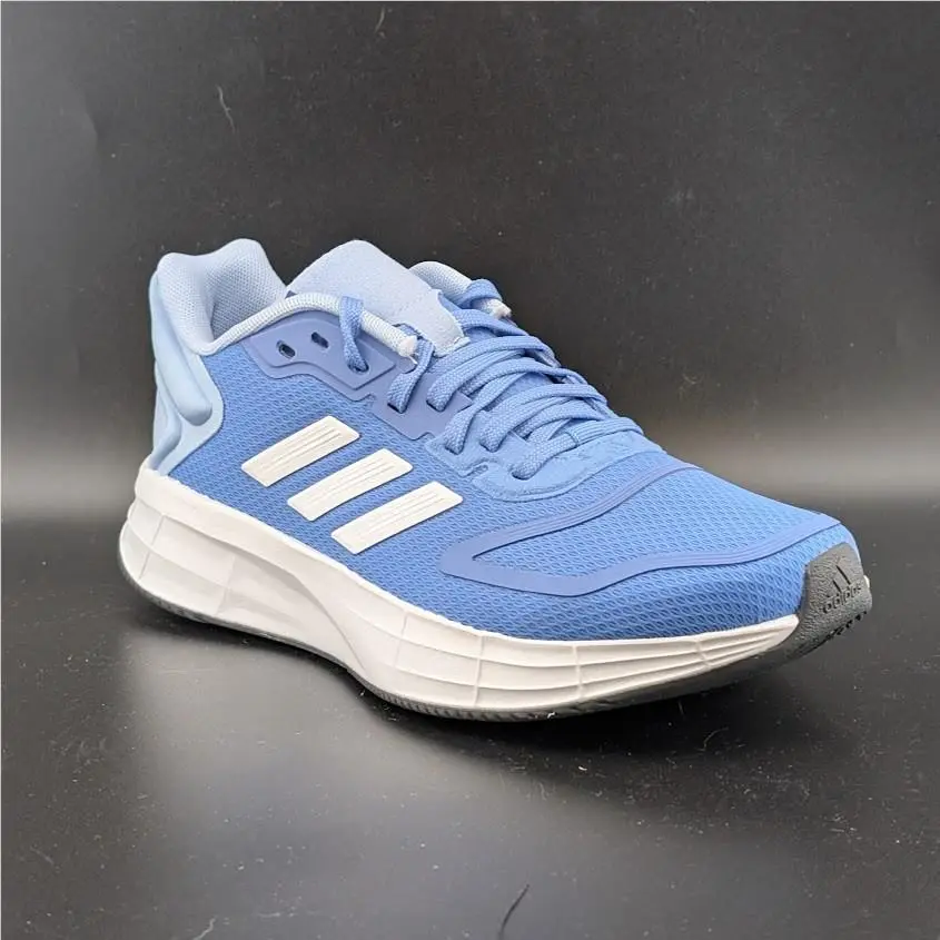 Women`s Adidas Duramo 10 Size 6 or 7 HQ4131
