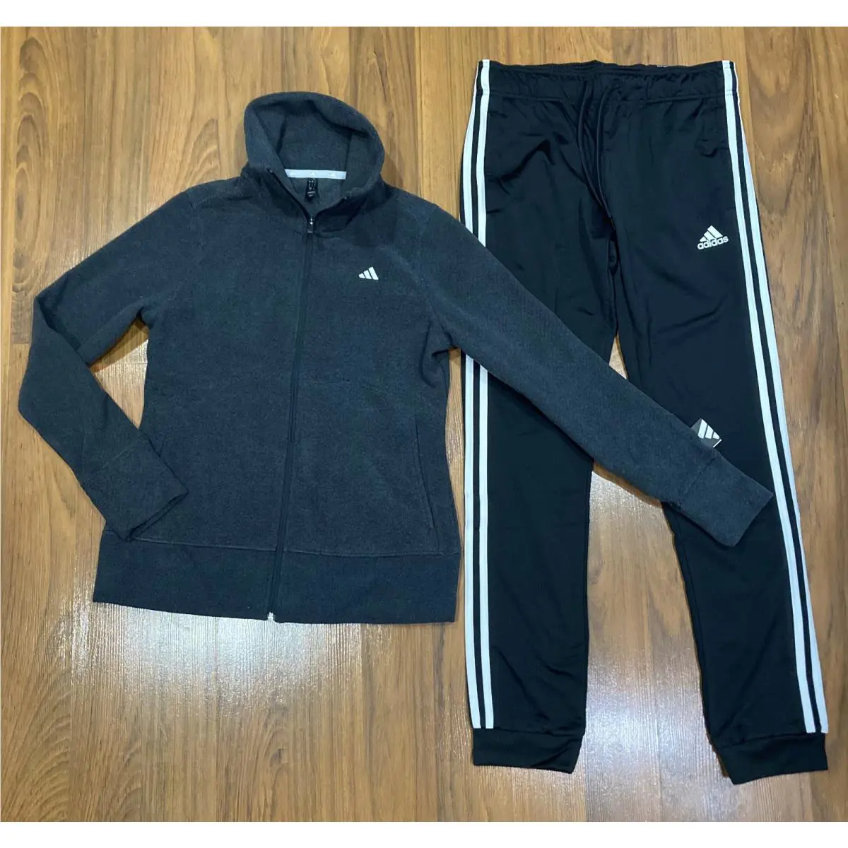 Adidas clothing - Black 3