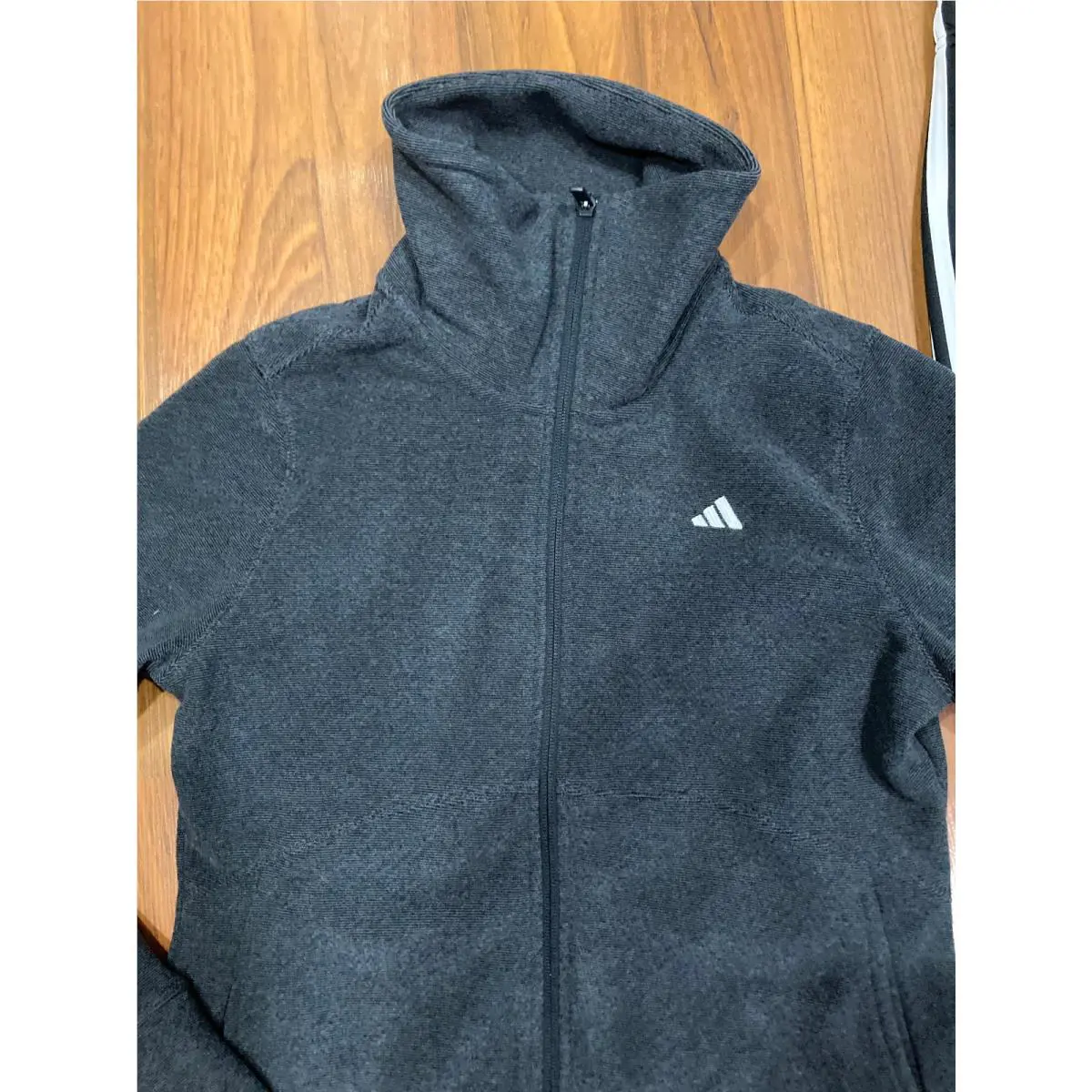 Adidas clothing - Black 5