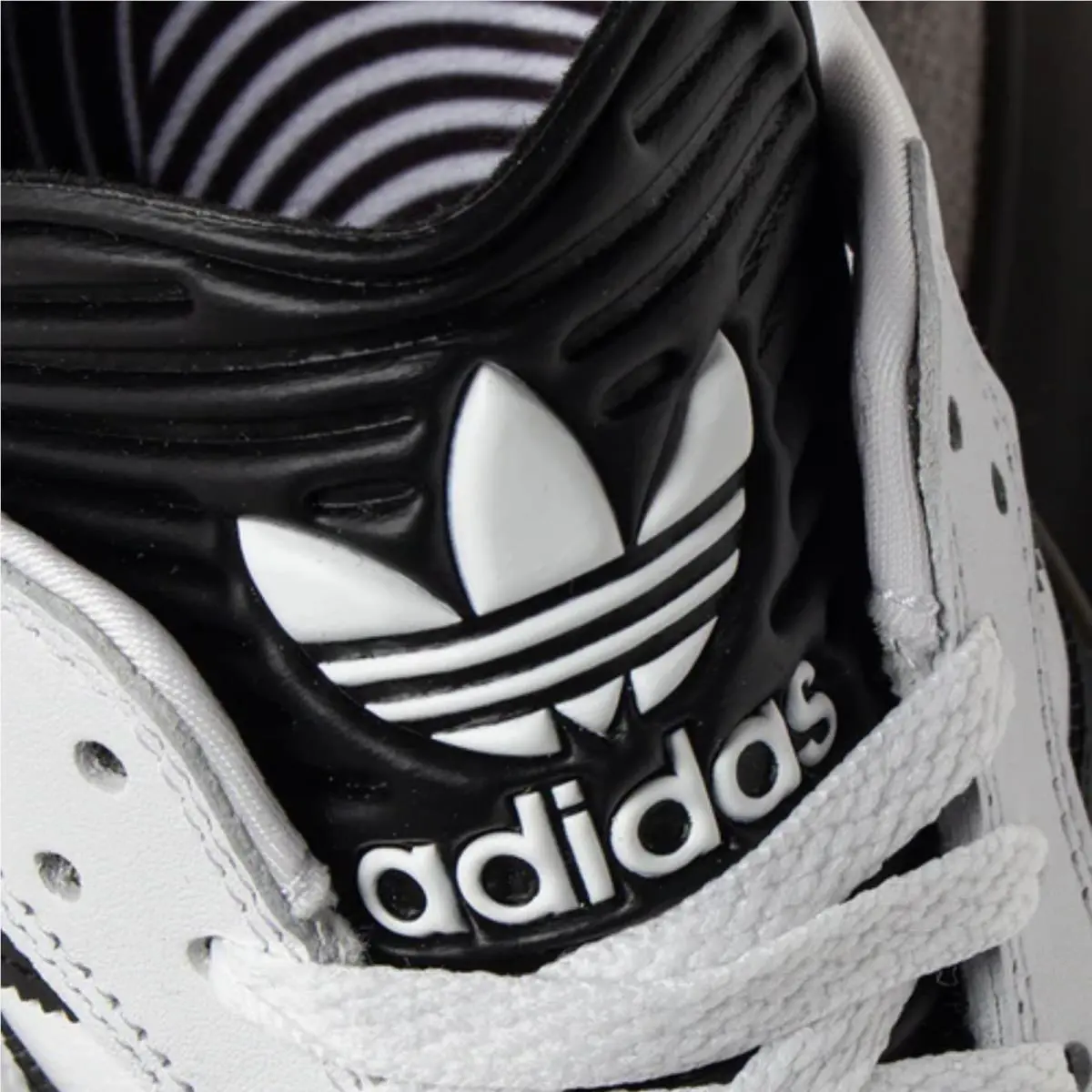 Adidas shoes - adidas Puig Samba - Puig Samba - JP5658 - White 38