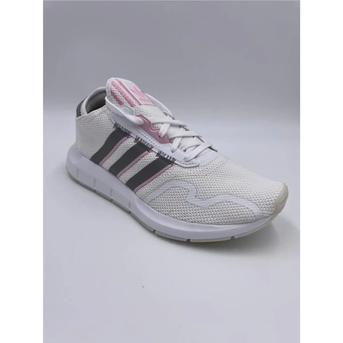 Adidas shoes - adidas Swift Run - Swift Run - White 12