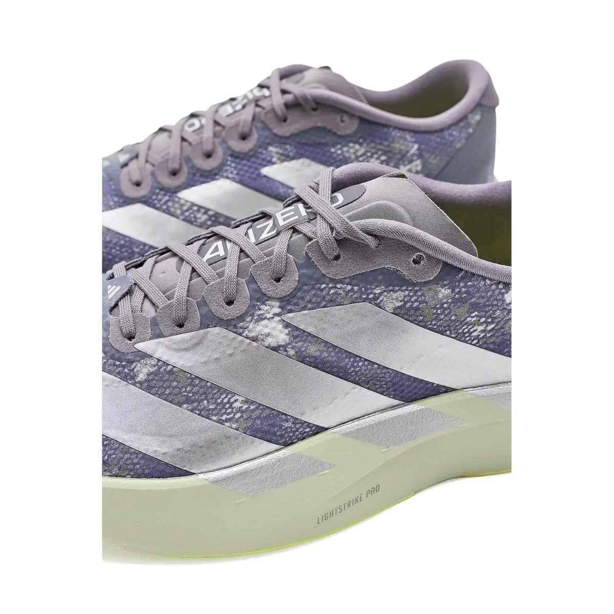 Adidas shoes - Black/Utility Black/White Tint 39