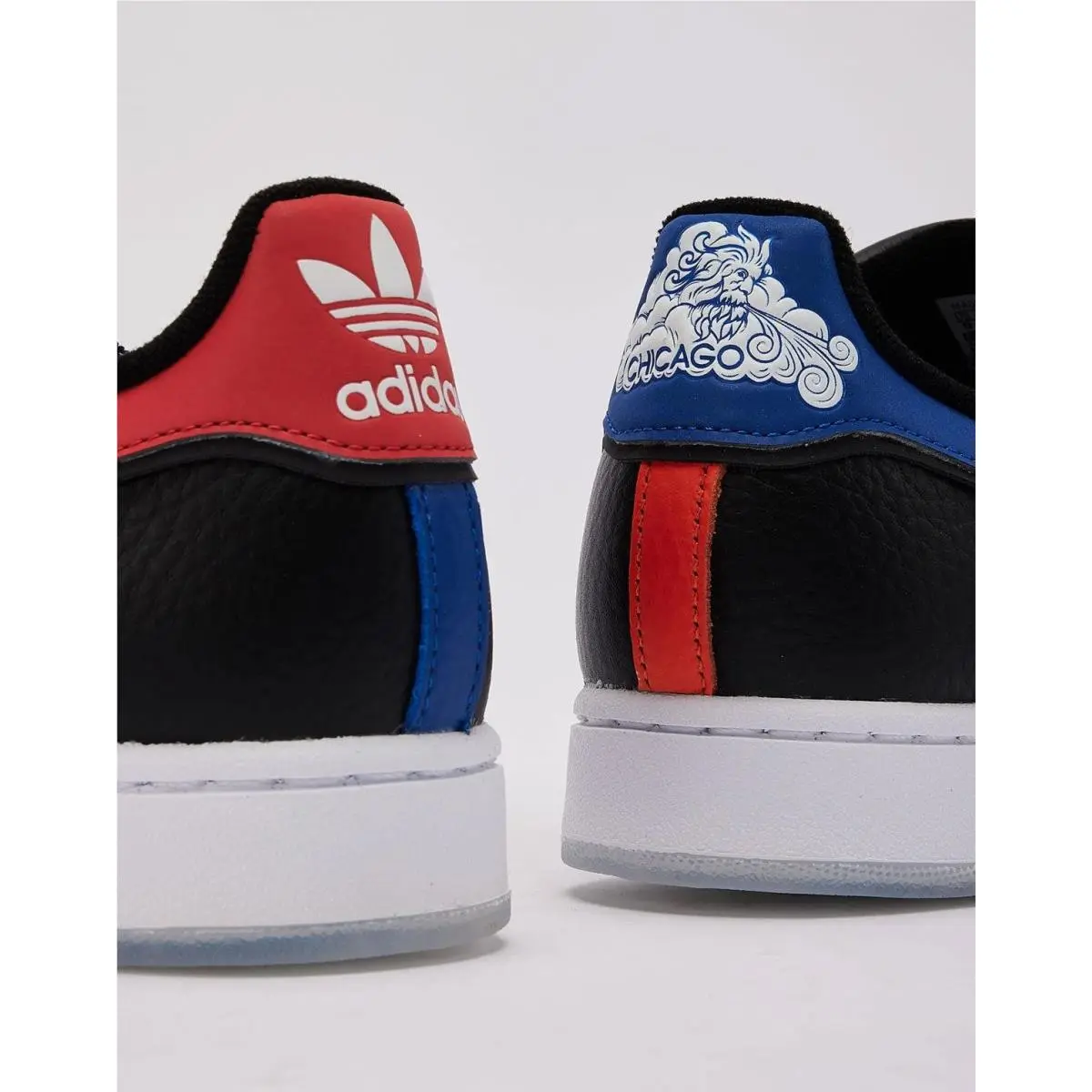 Adidas shoes - Black/White/Blue 2
