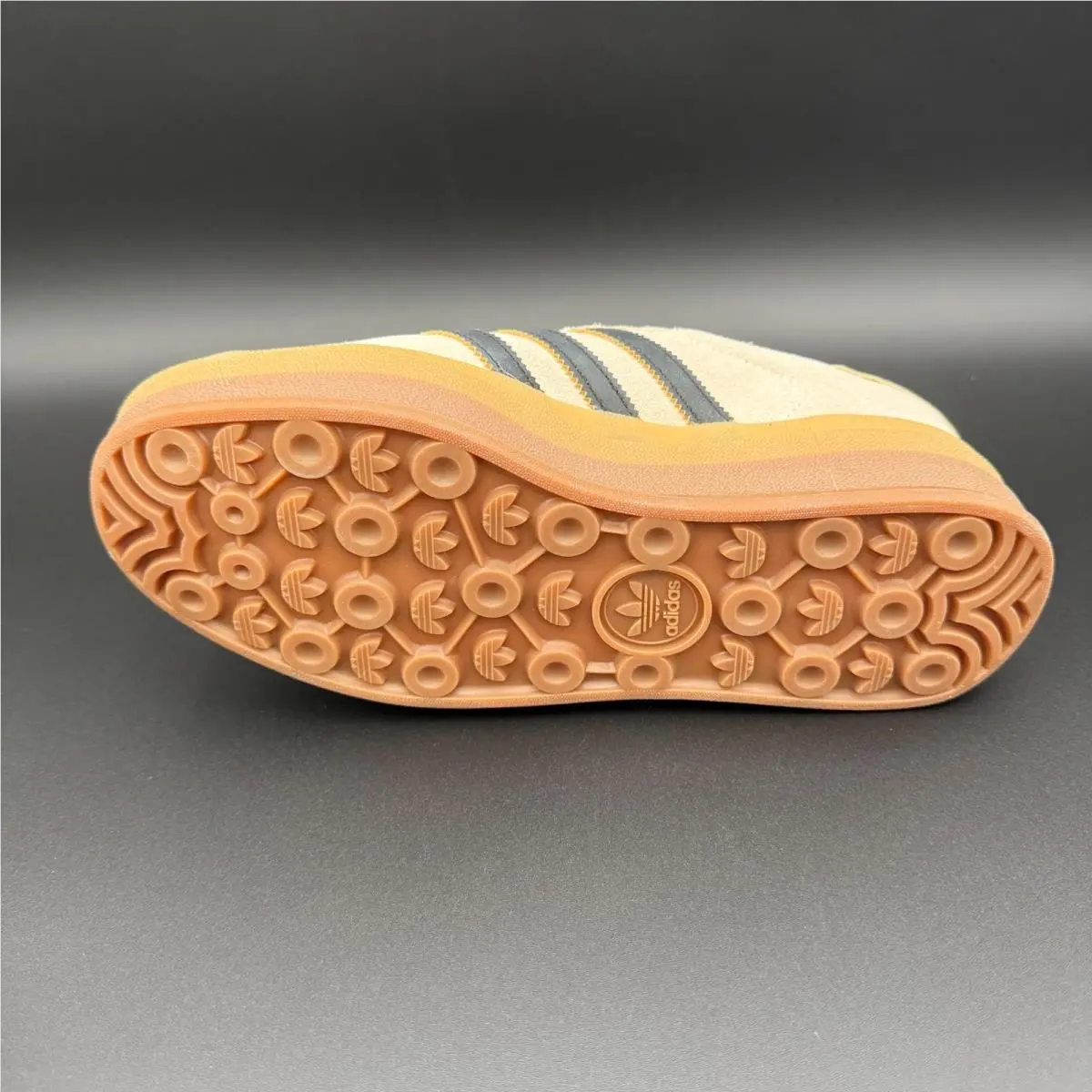 Adidas shoes - adidas Originals Gazelle - Originals Gazelle - JS3892 - Yellow 21