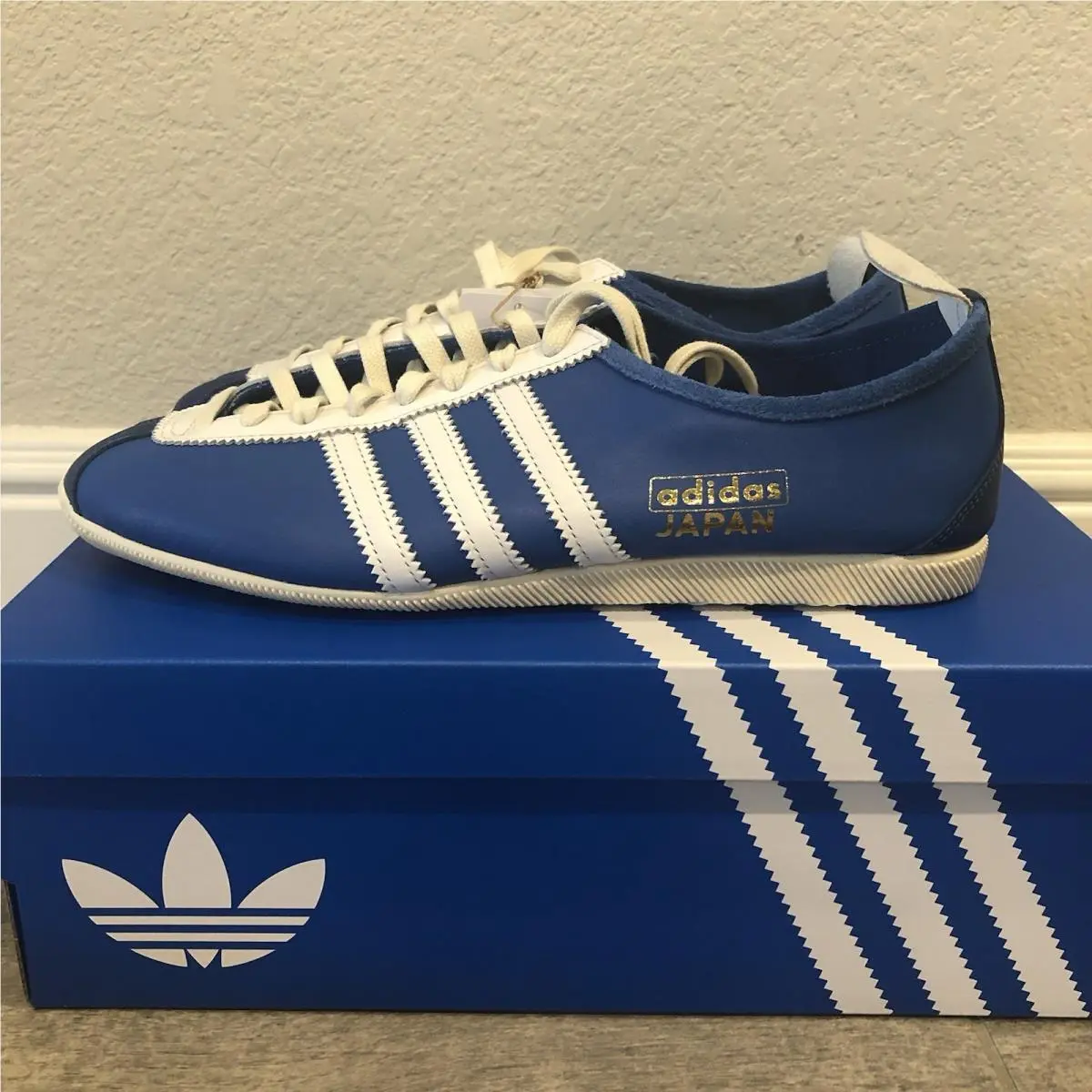 Adidas shoes - JS3773 - JS3774 - Blue 1