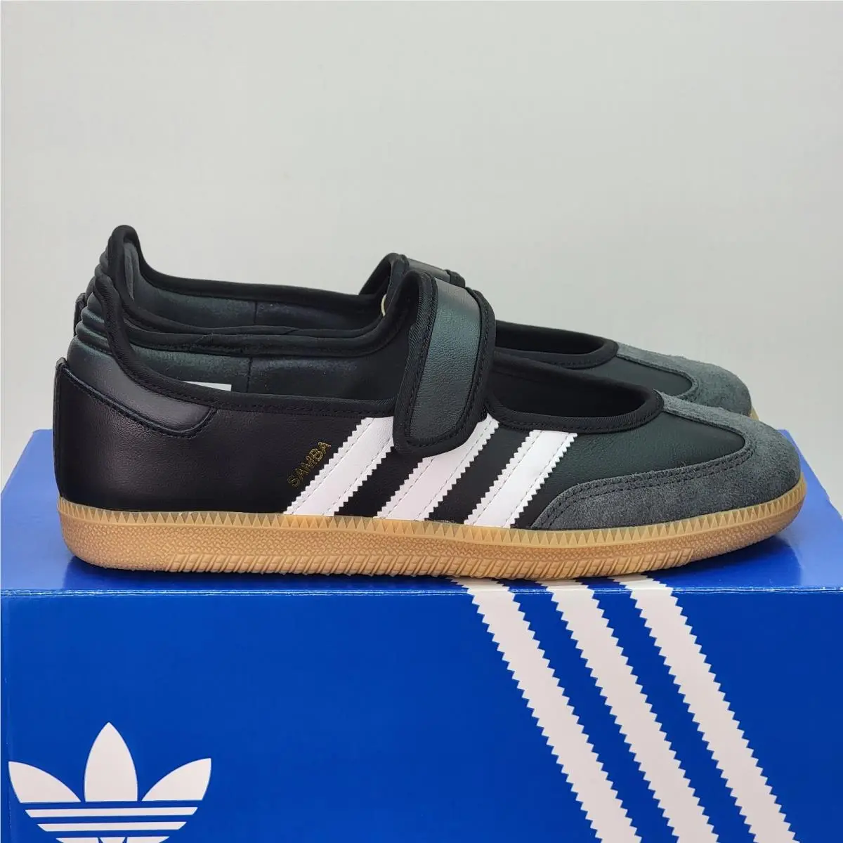 Adidas shoes - adidas Samba - Samba - JQ6445 - Black 2