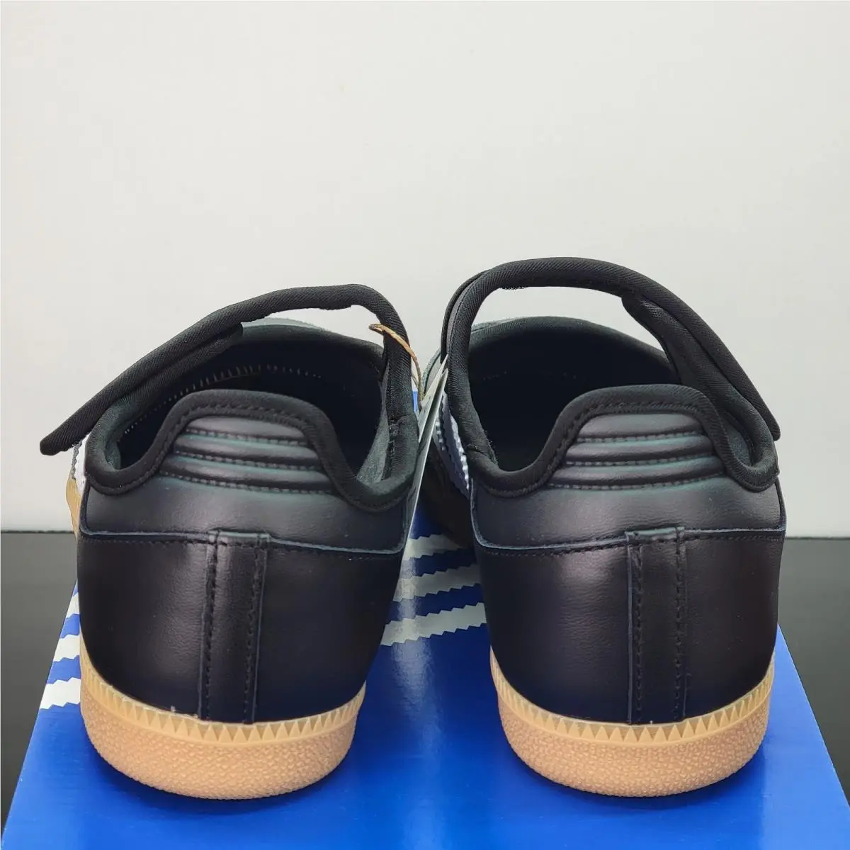 Adidas shoes - adidas Samba - Samba - JQ6445 - Black 4