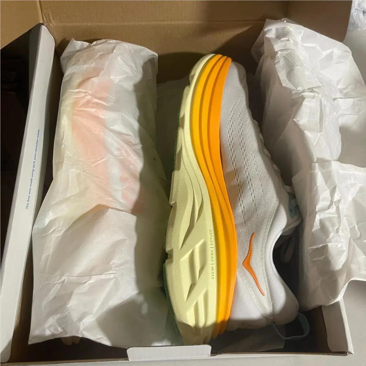 Hoka shoes - Hoka One One Bondi 8 - White 3