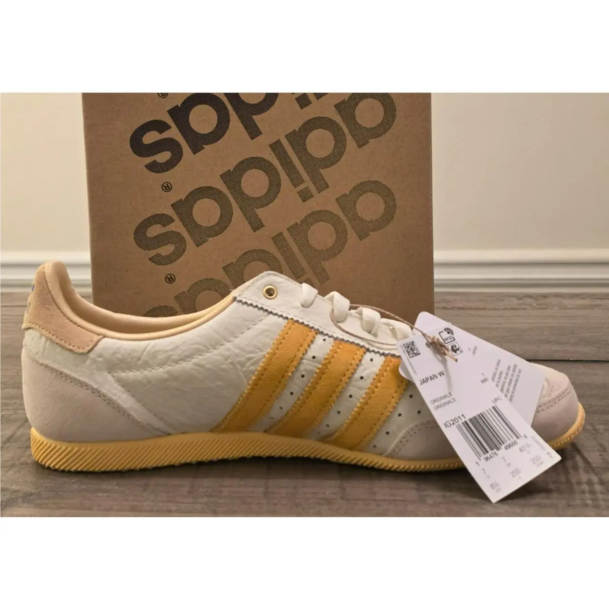 Adidas shoes - adidas Japan - Japan - IG2011 - owhite/spark/orgtin 11