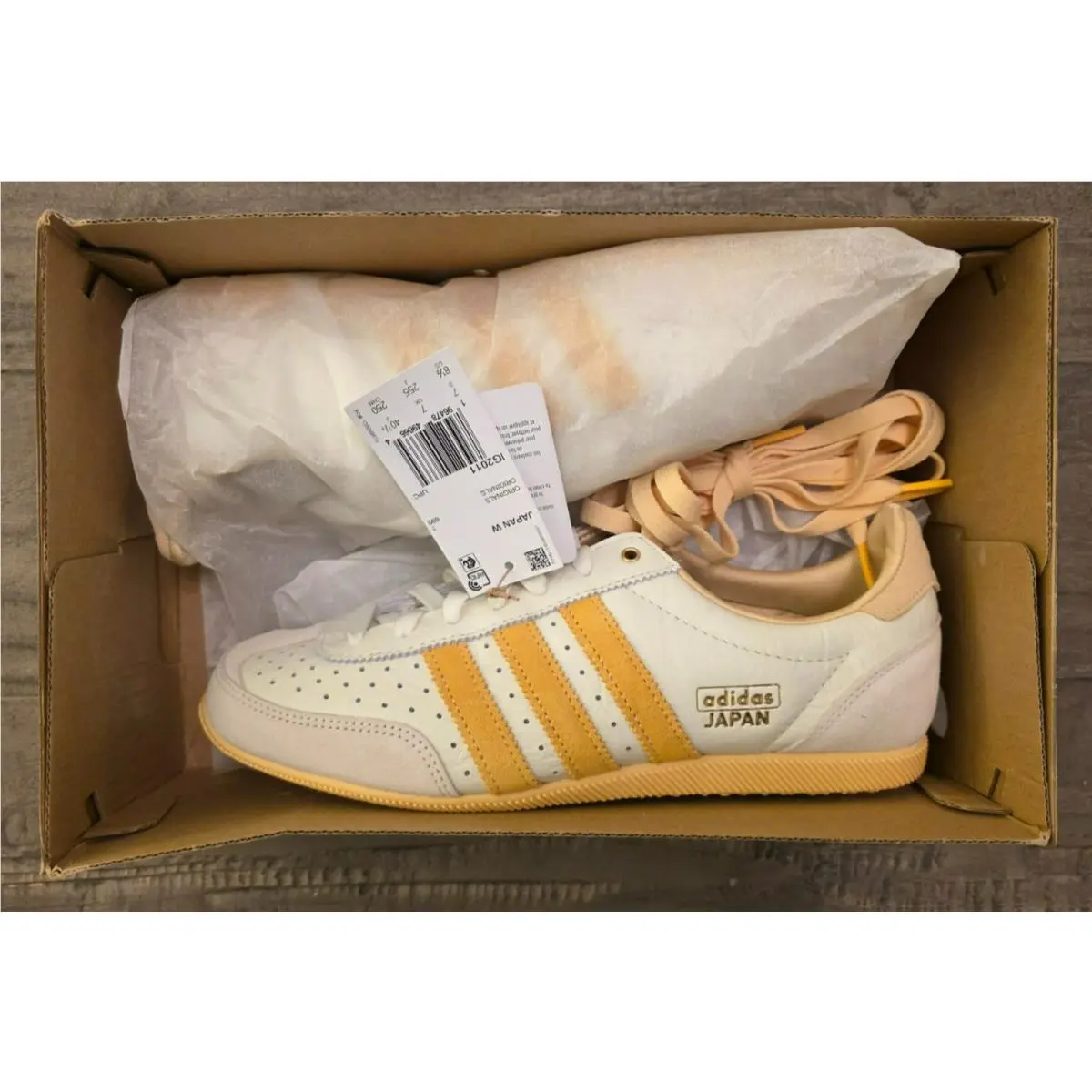 Adidas shoes - adidas Japan - Japan - IG2011 - owhite/spark/orgtin 0