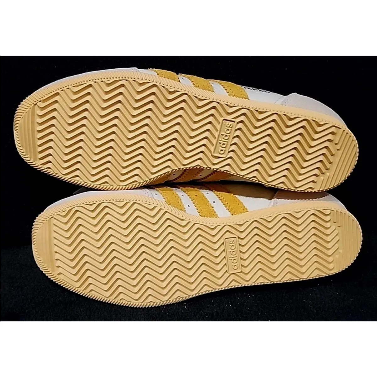 Adidas shoes - adidas Japan - Japan - IG2011 - owhite/spark/orgtin 3