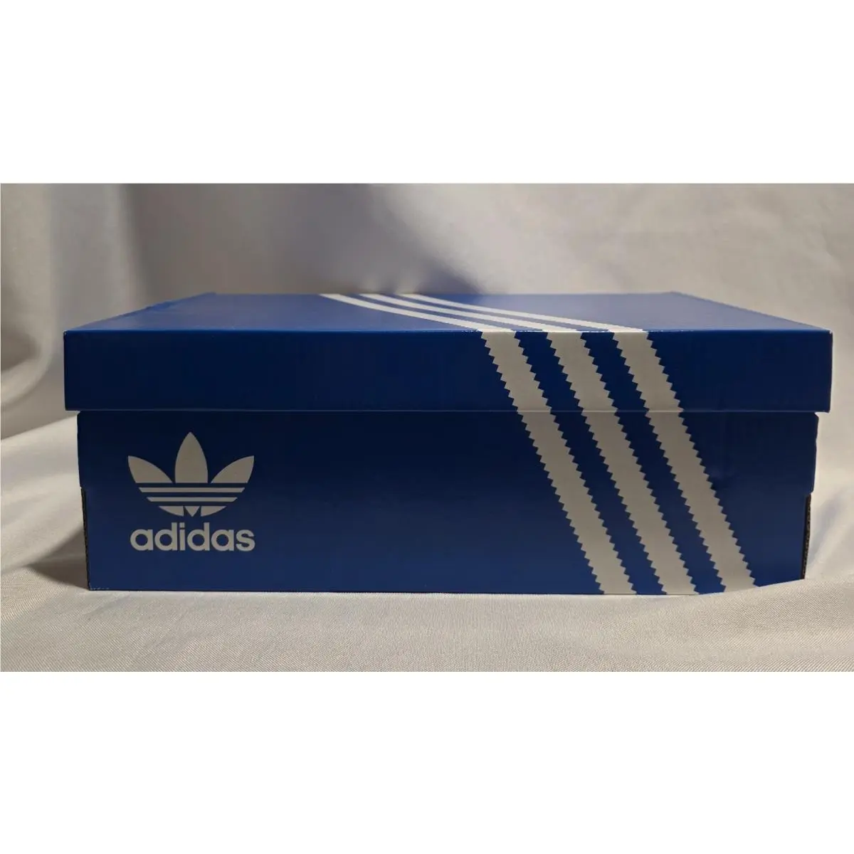 Adidas shoes - adidas Originals - Originals - JH9887 - White 8