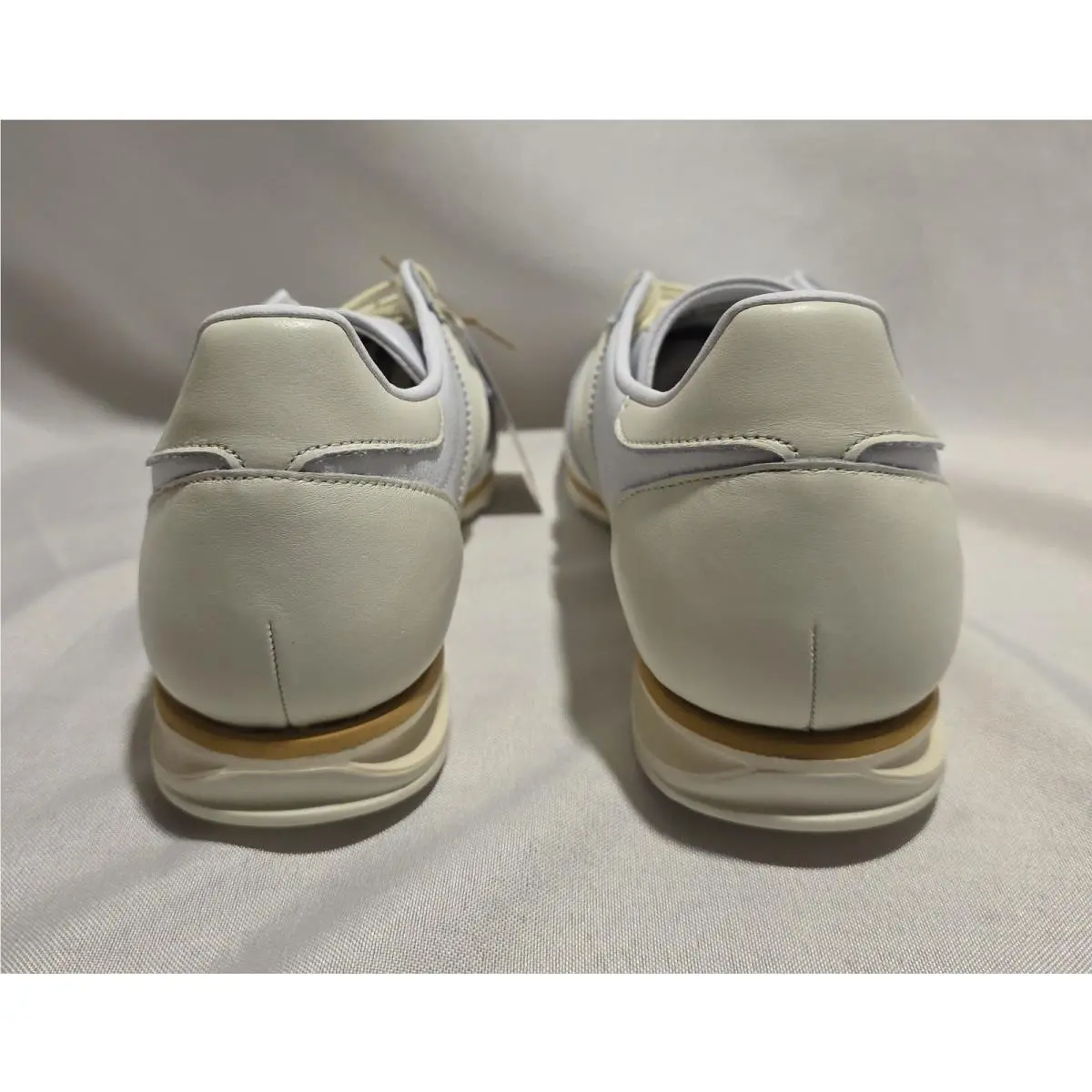 Adidas shoes - adidas Originals - Originals - JH9887 - White 1