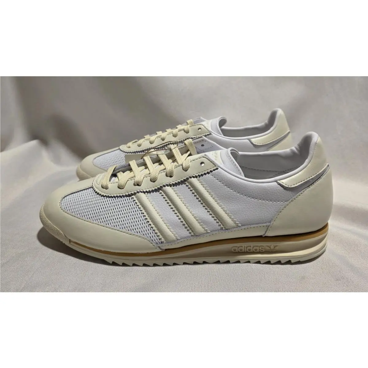 Adidas shoes - adidas Originals - Originals - JH9887 - White 2