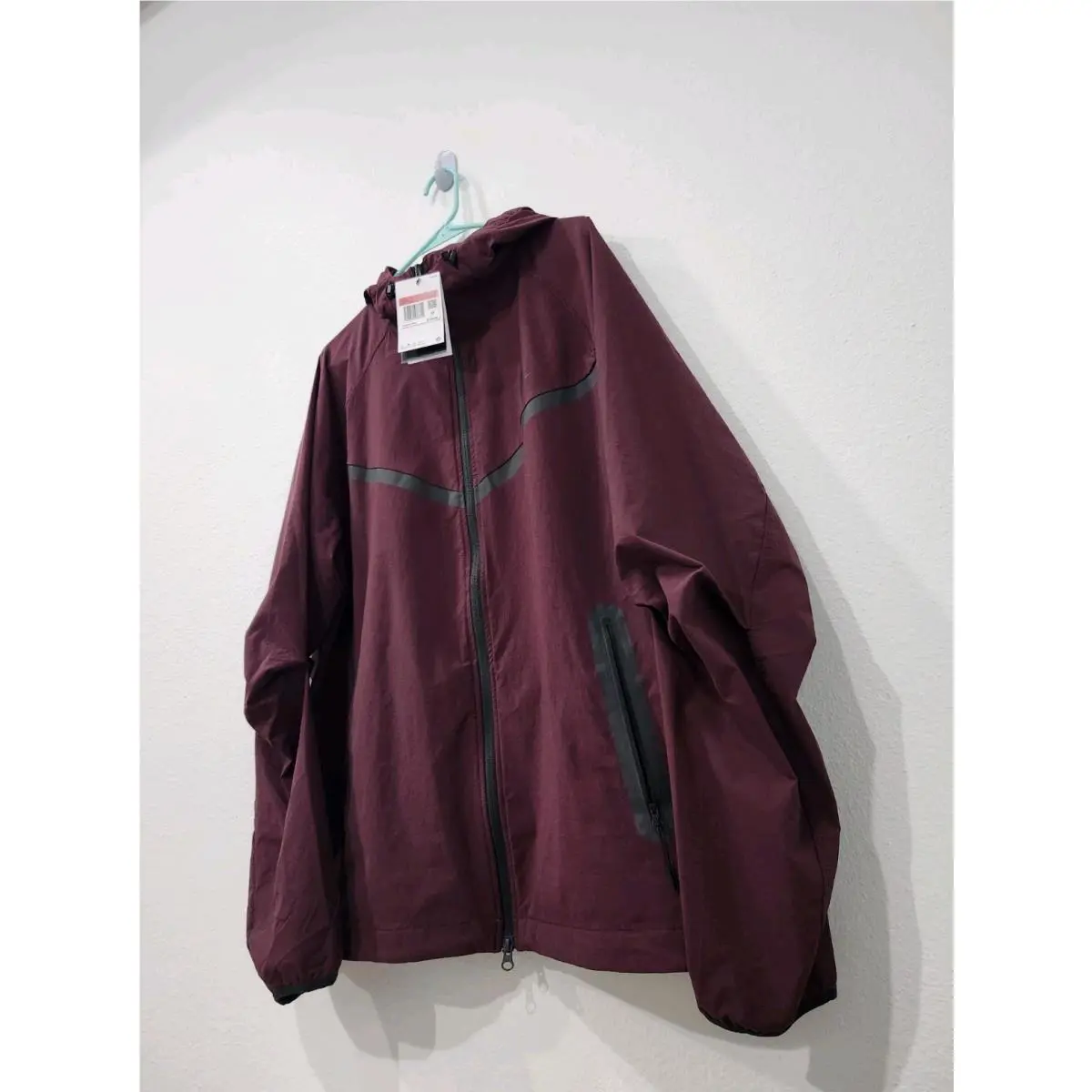 Nike clothing - Nike Tech - Tech - HM7151 652 - burgundy (UPC: 197859965588) 0