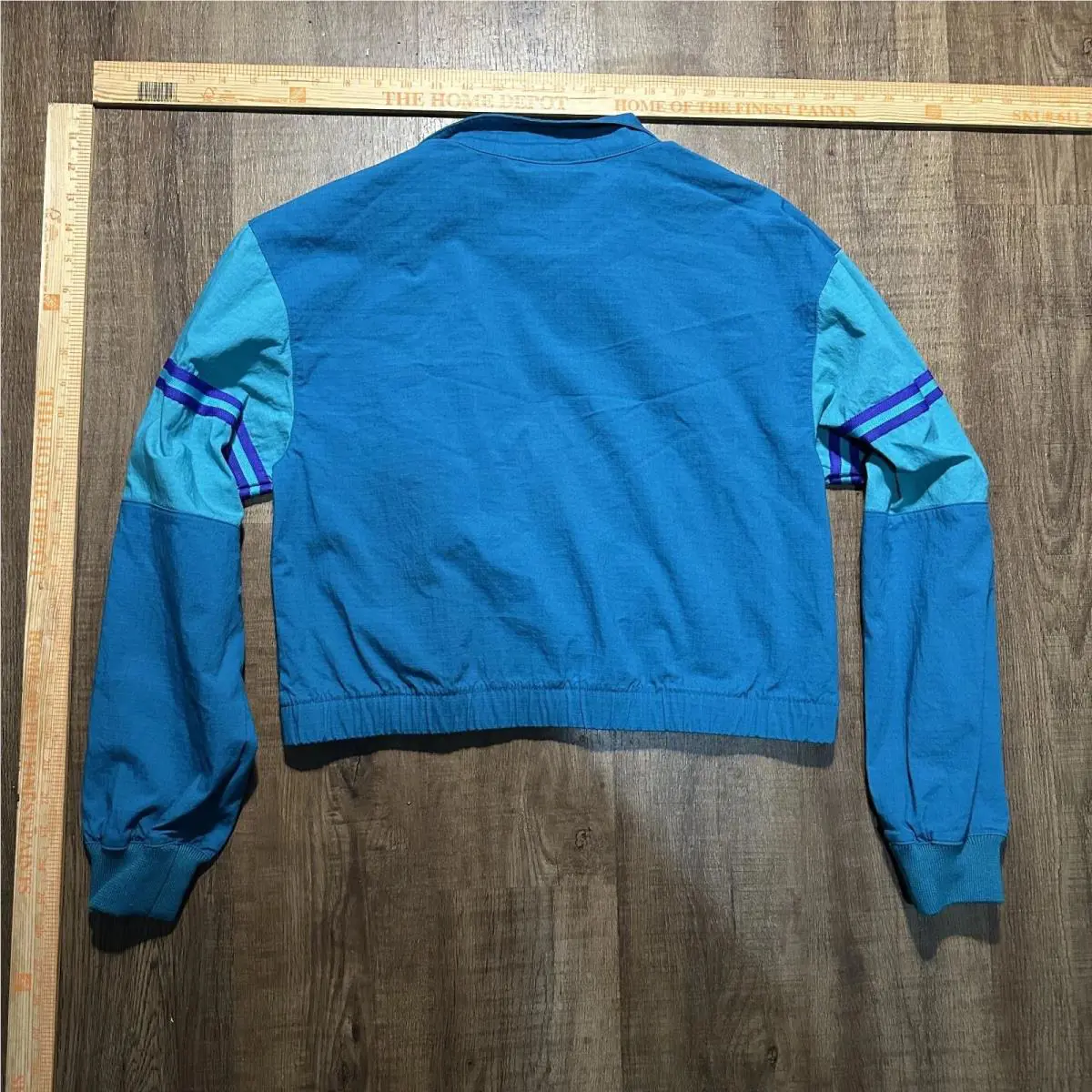 Nike clothing - Nike Sportswear - Sportswear - DQ4625-367 - Green (UPC: 888284204495) 3