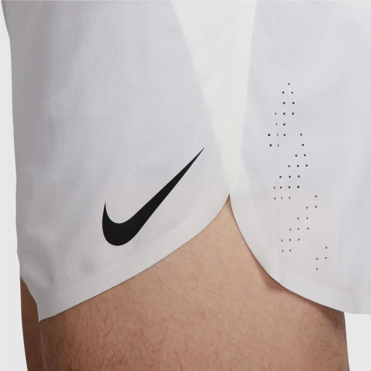 Nike clothing - White (UPC: 196976004620) 4