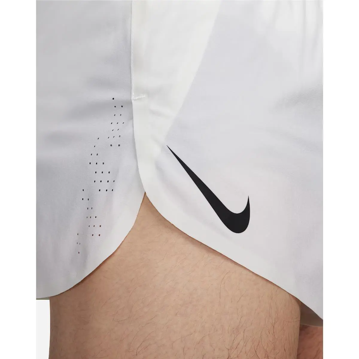 Nike clothing - White (UPC: 196976004620) 5