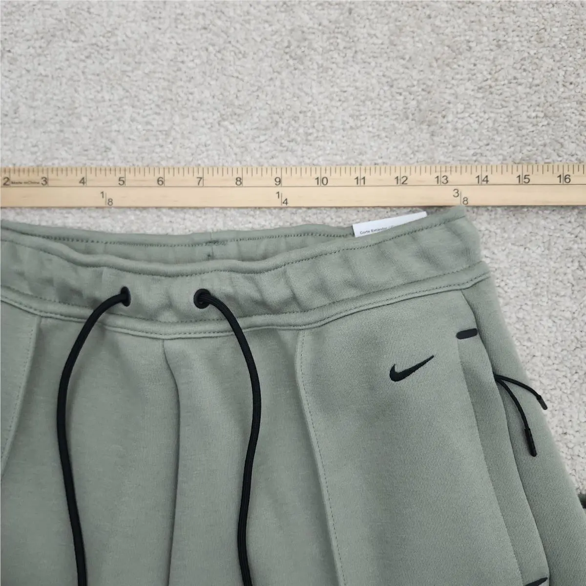 Nike clothing - Green 9