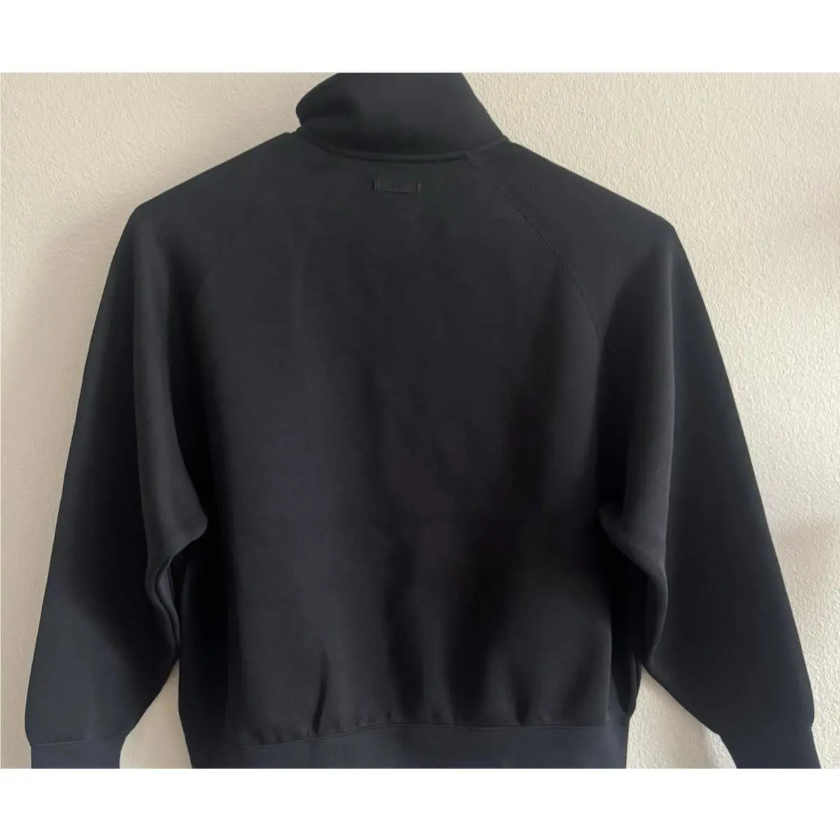 Nike clothing - Black (UPC: 0196977136917) 7