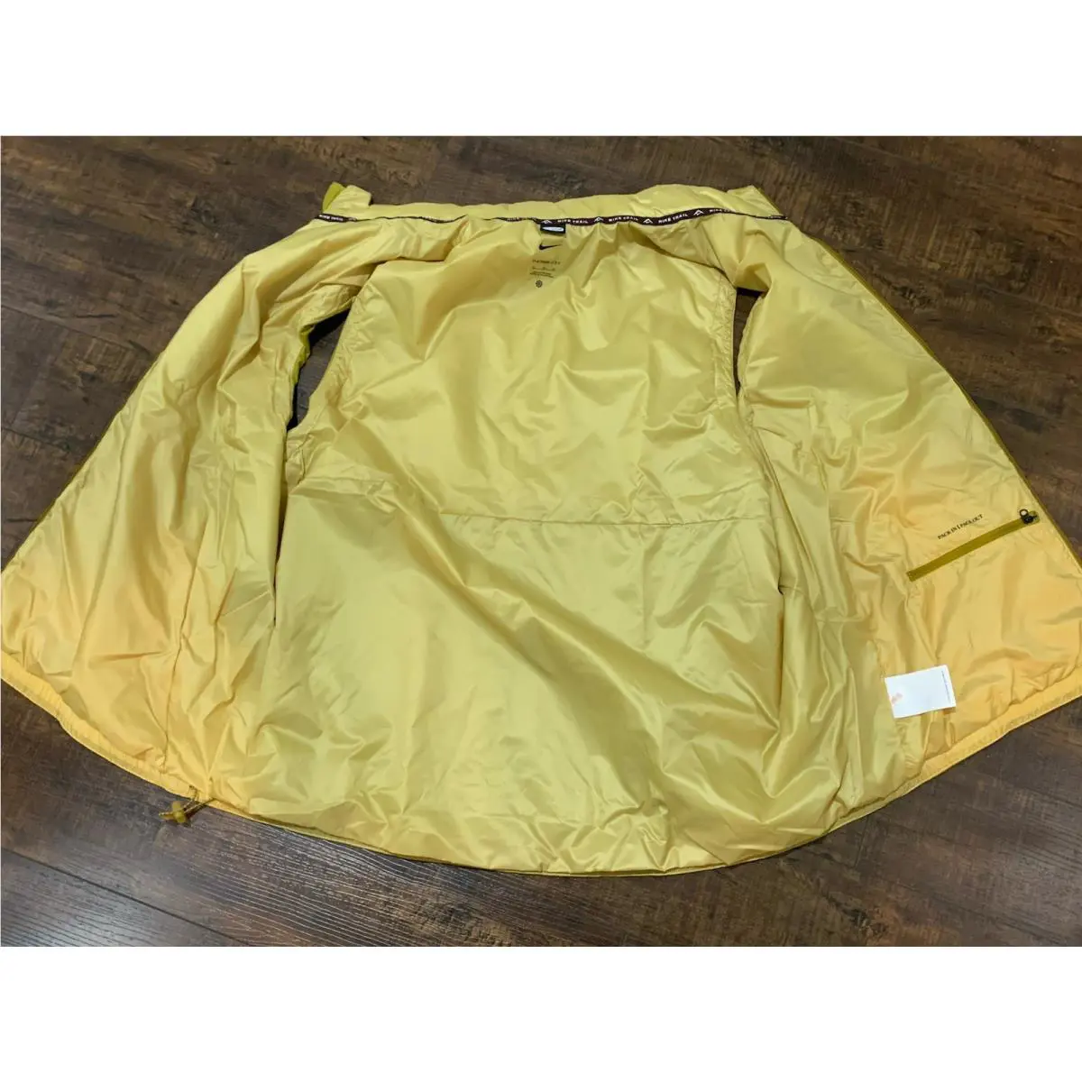 Nike clothing - FZ0001716 - FZ0001716 - Yellow (UPC: 0197601057455) 10