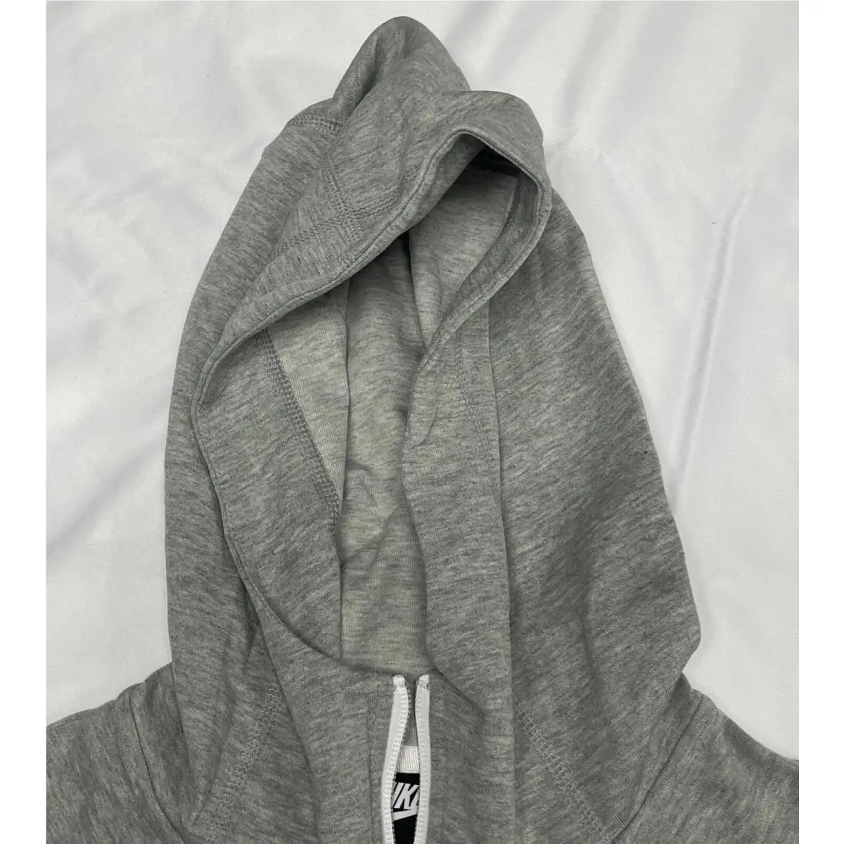 Nike clothing - Gray (UPC: 887227995681) 2