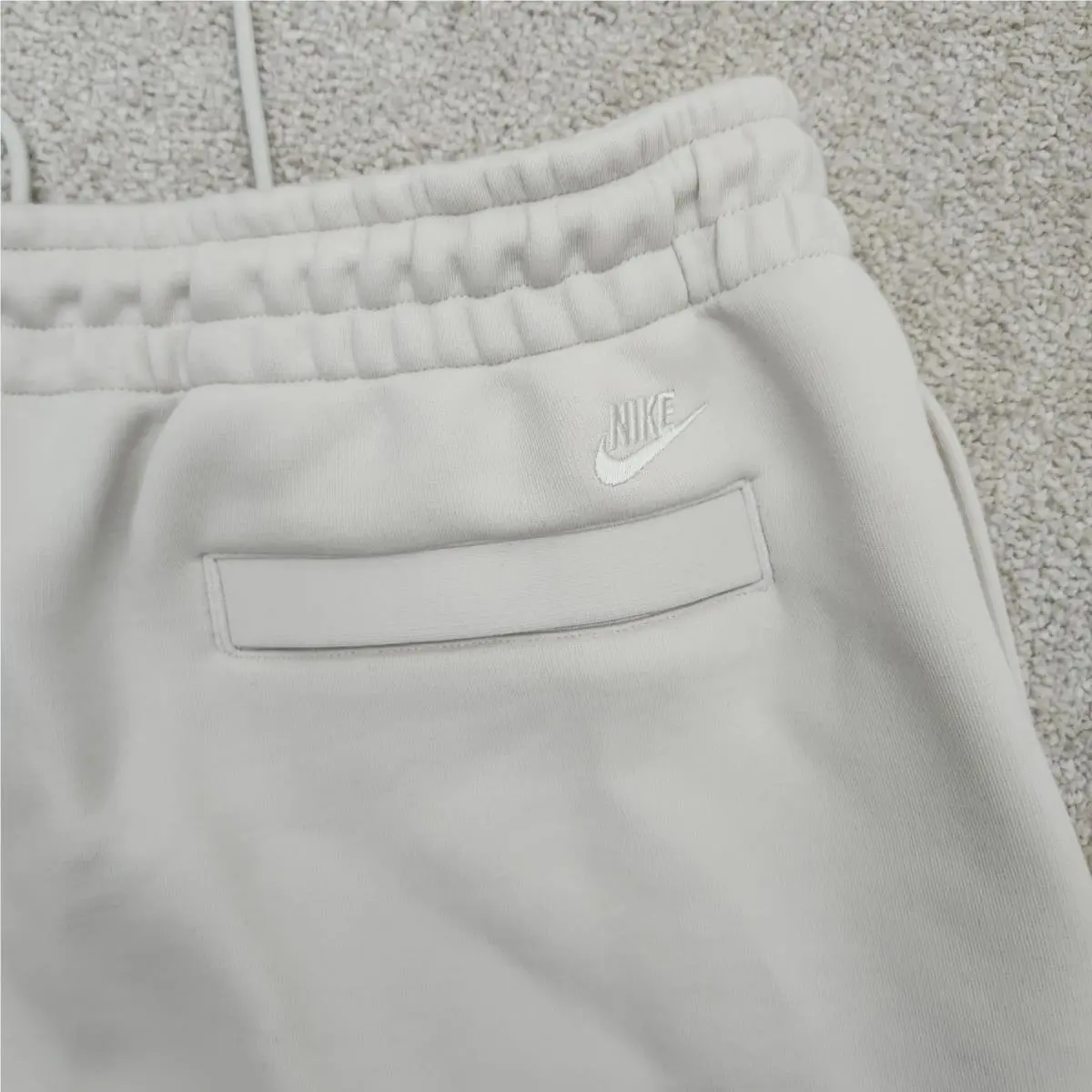 Nike clothing - Beige 5