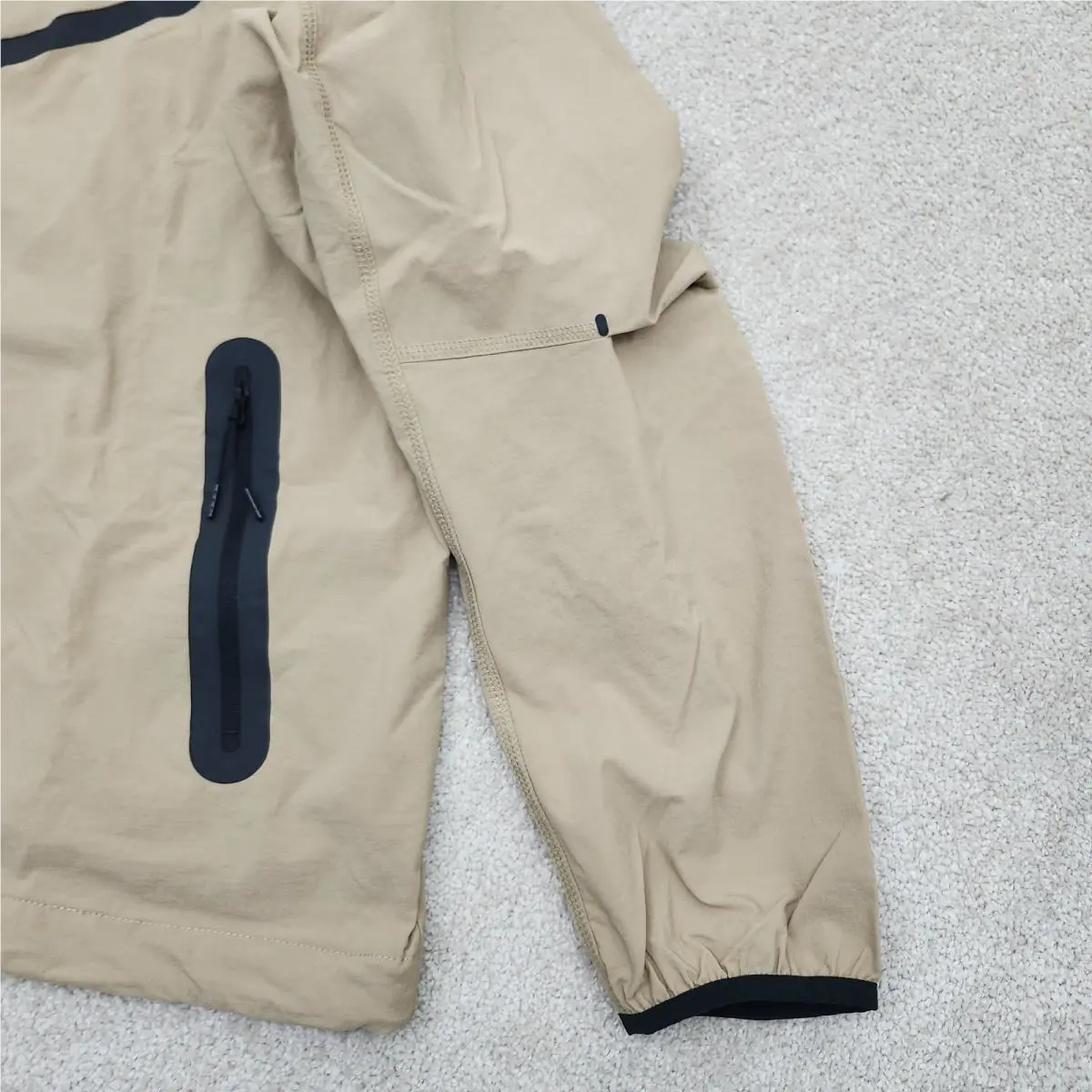 Nike clothing - Beige 4