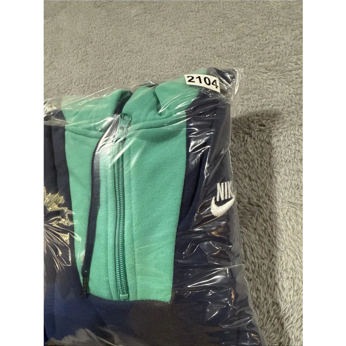 Nike clothing - Blue (UPC: 640135232640) 9