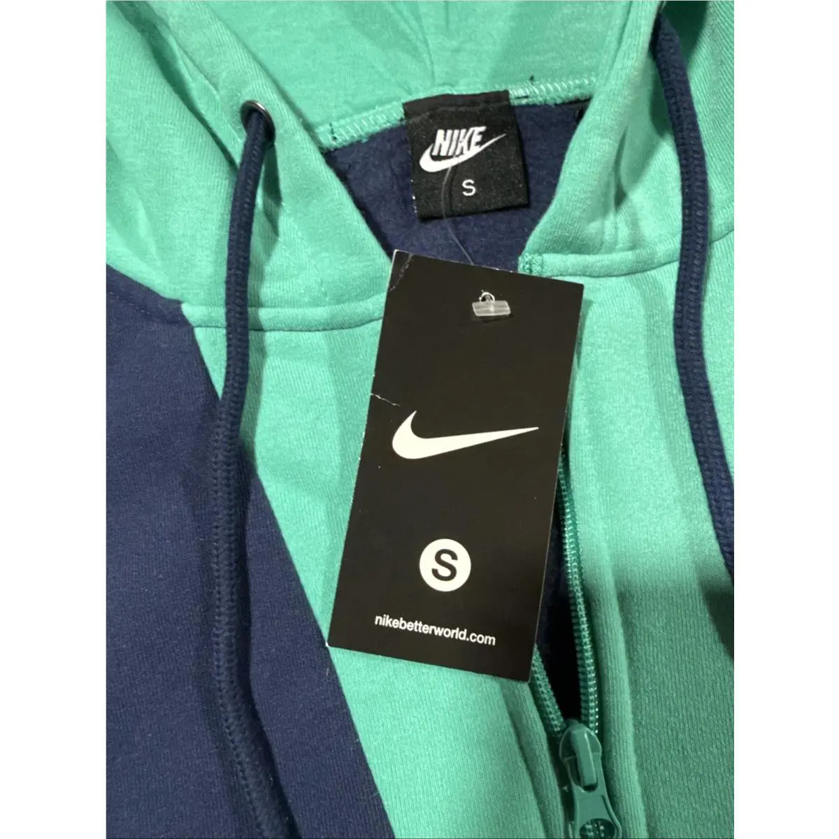 Nike clothing - Blue (UPC: 640135232640) 5