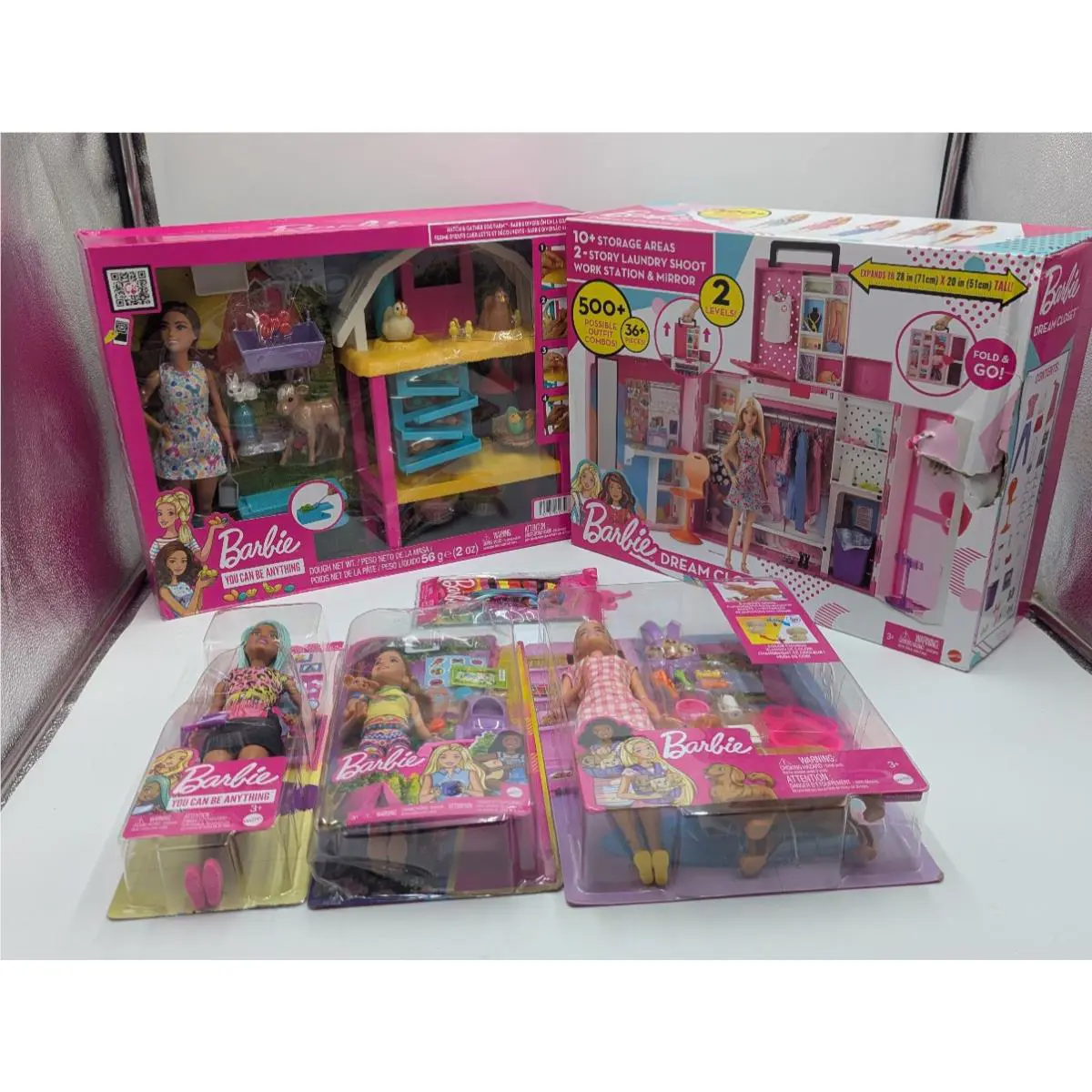 Set of Barbie Dream Closet Playset with 35+ Doll Clothes Accessories