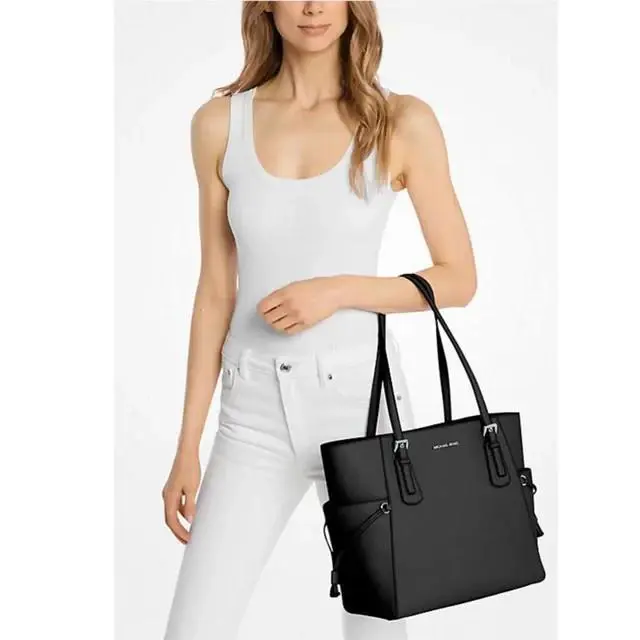 Michael Kors Voyager East/west Black Leather Zip Closer Double Handles Tote Bag
