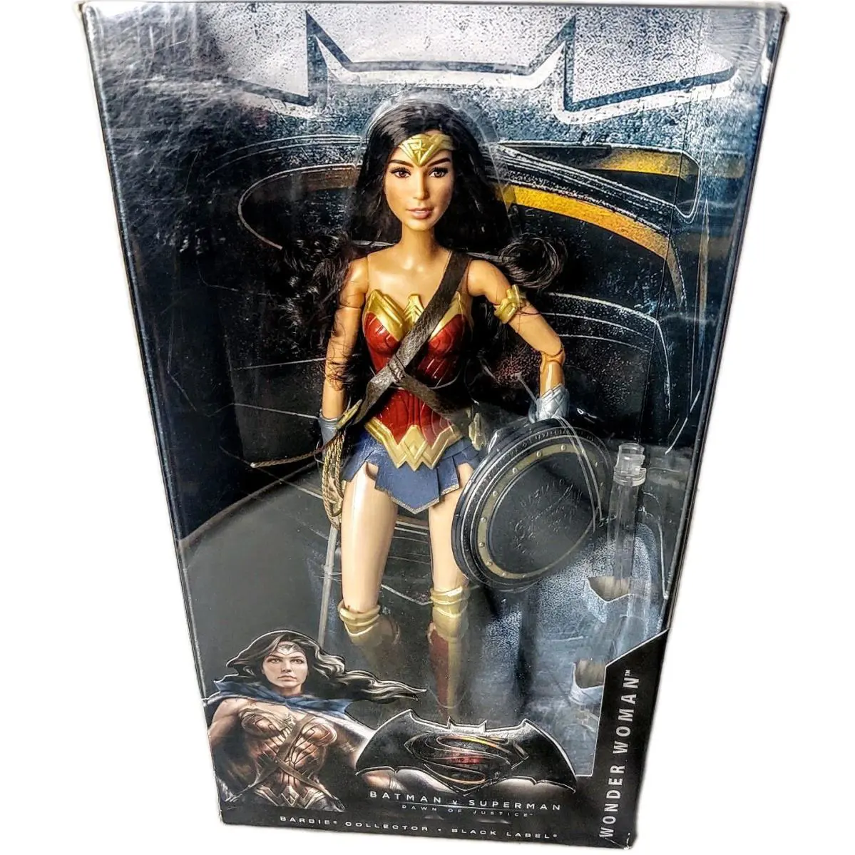 Wonder Woman Batman vs Superman Barbie Collector Doll Figure Nrfb