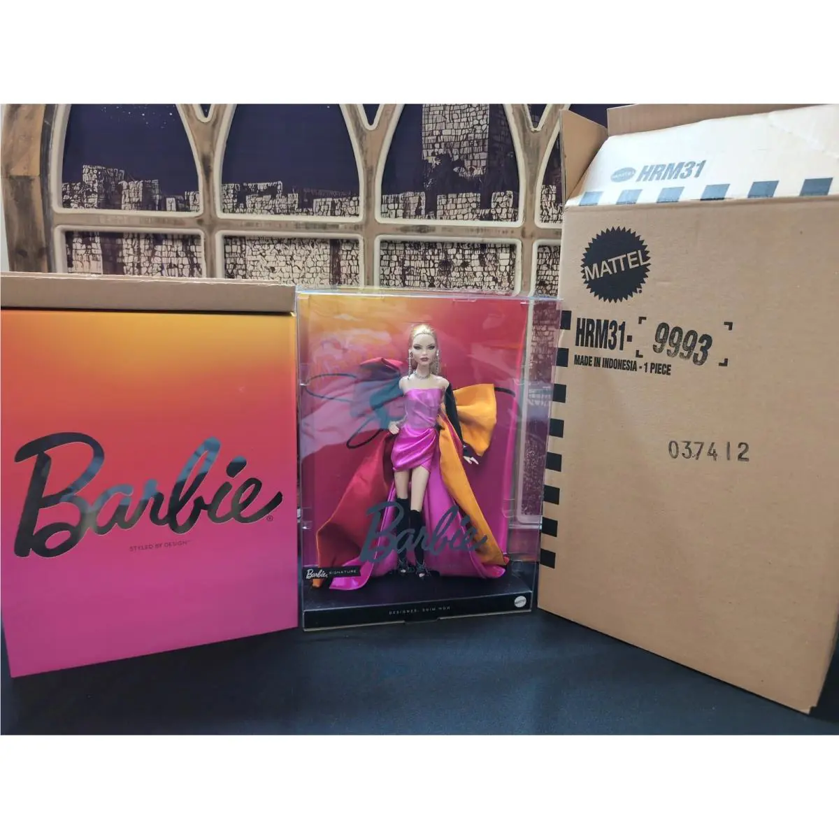Barbie Signature Styled By Design Barbie Doll W/shipper--in Hand HRM31