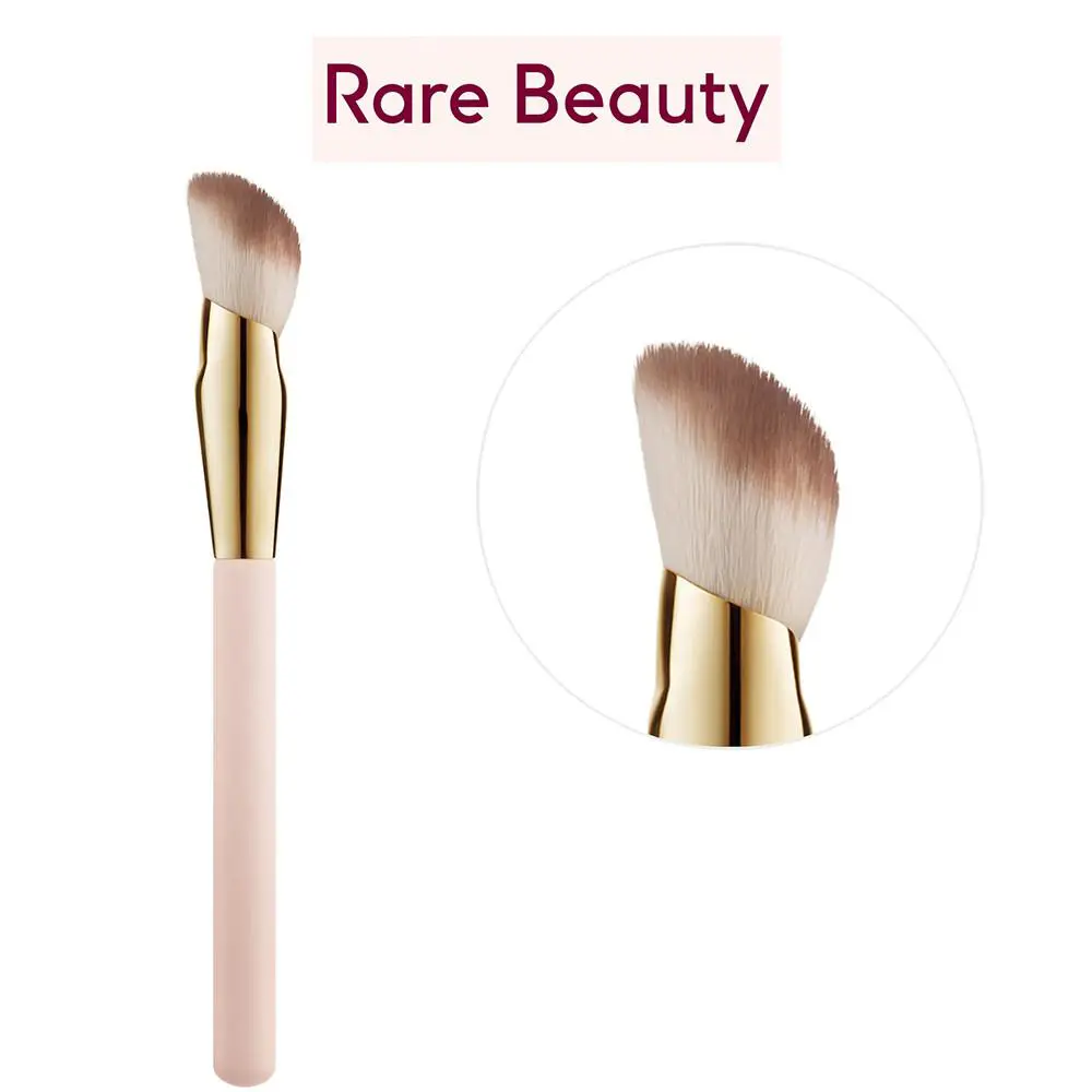Beauty by Selena Gomez Soft Pinch Blush Brush Face Brush