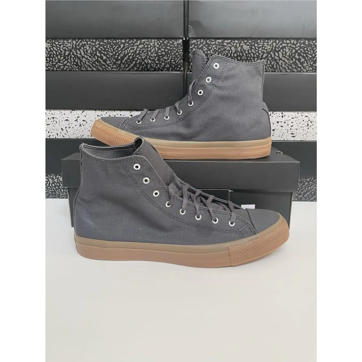 Converse Chuck Taylor All Star High “dark Matter Gum” A12431C Men’s Size 8