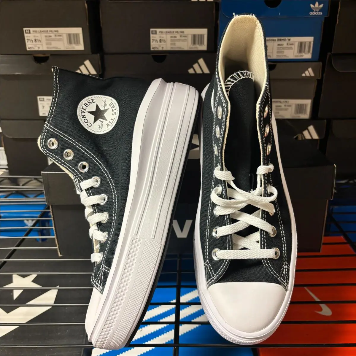 Converse shoes - Black 1